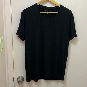 Black ESNTLS V-Neck
